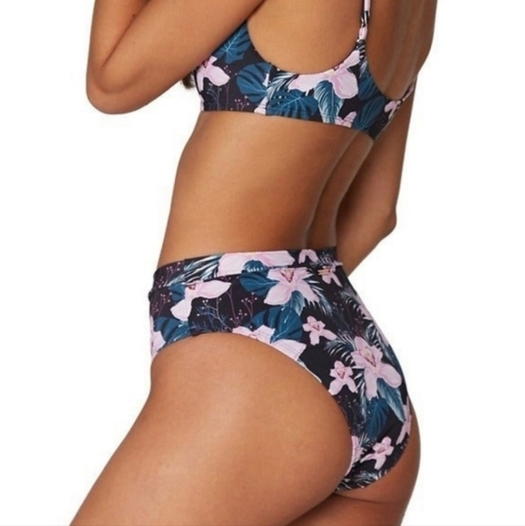 NWT Spiritual Gangster Bikini - Picture 3 of 3